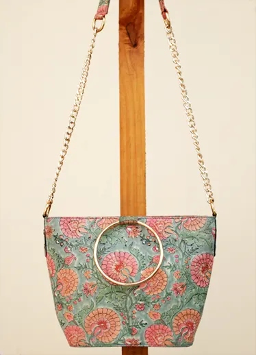 Women Sling